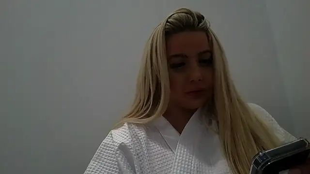 TiaDoll online show from July 2026 07:13:01 AM
