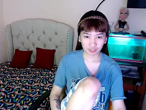Snapshot of ShantalFoxxy_ chatting on February 2026 11:59:01 AM ShantalFoxxy online show from February 2026 11:59:01 AM