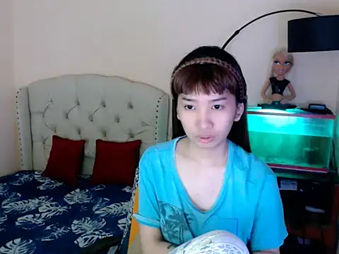 Snapshot of ShantalFoxxy_ chatting on February 2026 02:29:02 AM ShantalFoxxy online show from February 2026 02:29:02 AM