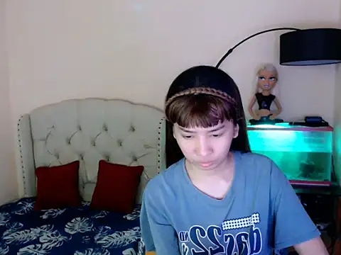 Snapshot of ShantalFoxxy_ chatting on March 2026 12:24:02 AM ShantalFoxxy online show from March 2026 12:24:02 AM