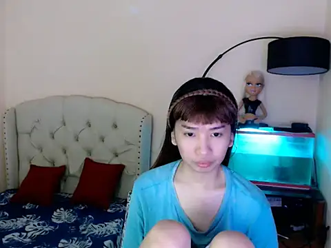 Snapshot of ShantalFoxxy_ chatting on March 2026 12:48:02 AM ShantalFoxxy online show from March 2026 12:48:02 AM