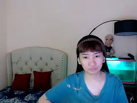 Snapshot of ShantalFoxxy_ chatting on March 2026 01:00:01 AM ShantalFoxxy online show from March 2026 01:00:01 AM