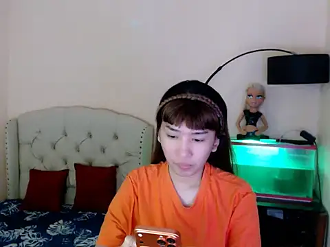 Snapshot of ShantalFoxxy_ chatting on March 2026 12:48:02 AM ShantalFoxxy online show from March 2026 12:48:02 AM