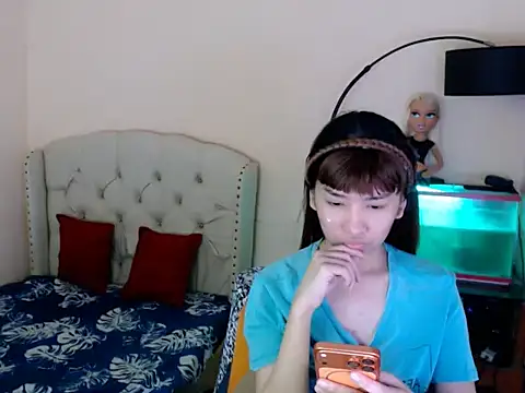 Snapshot of ShantalFoxxy_ chatting on March 2026 12:59:02 AM ShantalFoxxy online show from March 2026 12:59:02 AM