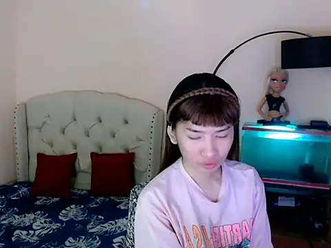 Snapshot of ShantalFoxxy_ chatting on March 2026 11:54:02 PM ShantalFoxxy online show from March 2026 11:54:02 PM