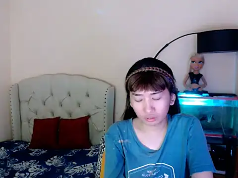 Snapshot of ShantalFoxxy_ chatting on April 2026 12:36:02 PM ShantalFoxxy online show from April 2026 12:36:02 PM