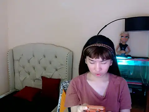 Snapshot of ShantalFoxxy_ chatting on April 2026 05:30:01 AM ShantalFoxxy online show from April 2026 05:30:01 AM