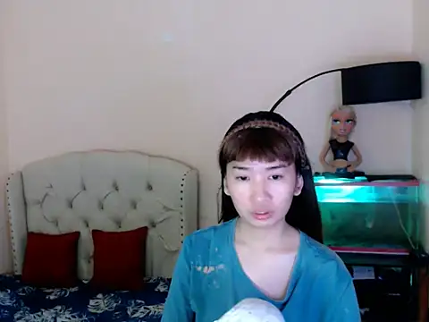 Snapshot of ShantalFoxxy_ chatting on April 2026 01:11:02 AM ShantalFoxxy online show from April 2026 01:11:02 AM
