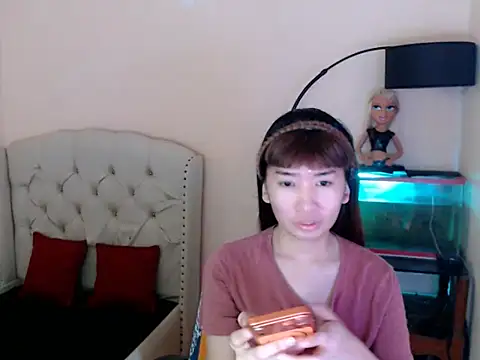 Snapshot of ShantalFoxxy_ chatting on April 2026 12:25:02 AM ShantalFoxxy online show from April 2026 12:25:02 AM