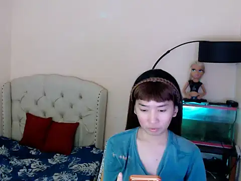 Snapshot of ShantalFoxxy_ chatting on April 2026 03:00:02 AM ShantalFoxxy online show from April 2026 03:00:02 AM