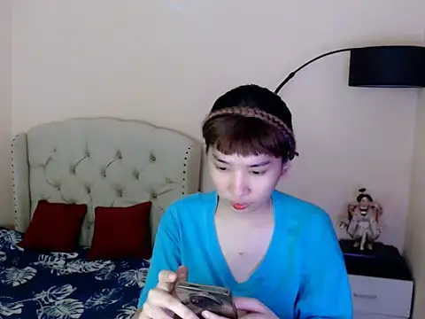 ShantalFoxxy  online show from July 2026 12:57:01 AM