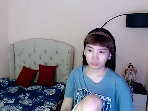 ShantalFoxxy  online show from July 2026 01:01:01 AM