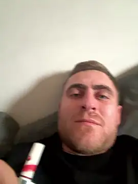 Snapshot of GOOPYlove chatting on January 2026 08:30:01 AM GOOPYlove online show from January 2026 08:30:01 AM