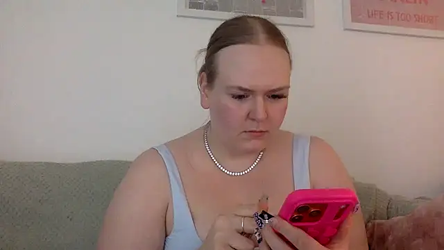 gracelovesxx online show from June 2026 01:34:02 PM