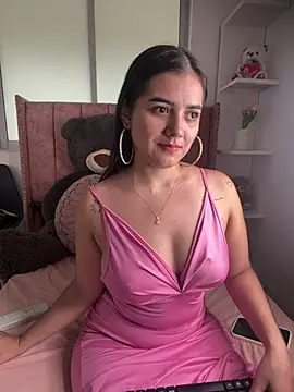 salomecute21 online show from June 2026 11:42:02 AM