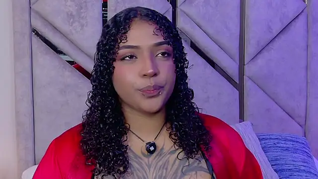 Cristal-Jonnes online show from May 2026 04:19:01 AM