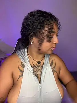 Cristal-Jonnes online show from May 2026 06:10:02 AM