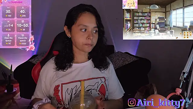 lila kitty81 online show from March 2026 09:33:01 PM