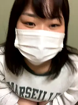 -SAKI-xx online show from November 2025 02:00:01 PM