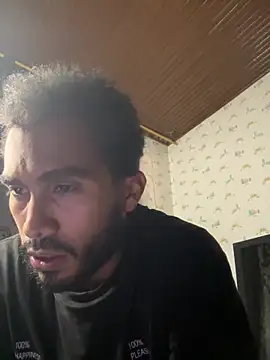 Snapshot of TU-MORENOO chatting on September 2025 03:40:01 AM TU-MORENOO online show from September 2025 03:40:01 AM