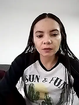 Cami Konor online show from November 2025 09:02:01 PM