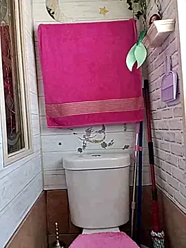 TranSexualJade95 online show from October 2025 08:20:02 PM