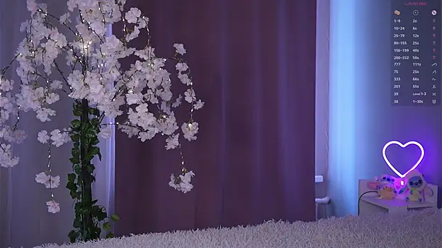 FancyEsten online show from April 2026 08:28:02 AM
