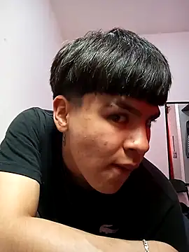 Snapshot of Barrx0018 chatting on February 2026 07:45:02 PM Barrx0018 online show from February 2026 07:45:02 PM