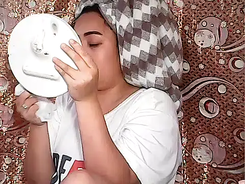 Pinay Chubby20 online show from November 2025 01:50:02 AM