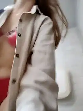 Tiiana online show from January 2026 05:37:01 PM