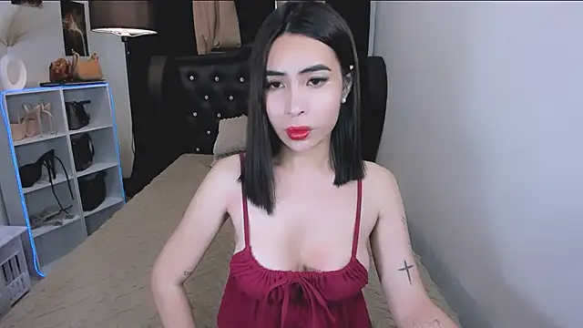 Snapshot of Claudia_empress chatting on April 2026 09:50:01 PM Claudia empress online show from April 2026 09:50:01 PM