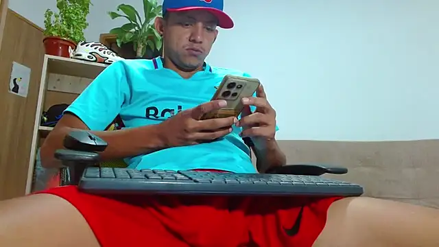 skinny23cm online show from October 2025 12:49:01 PM