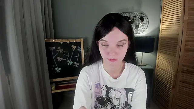 Madelaineses online show from November 2025 08:47:01 AM