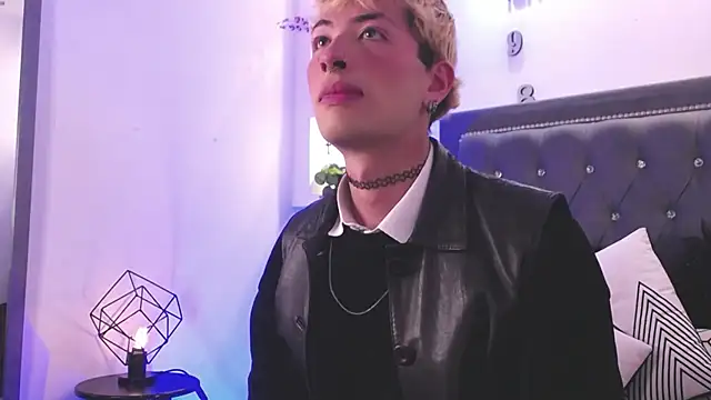 OzorioDany online show from September 2025 03:41:02 AM