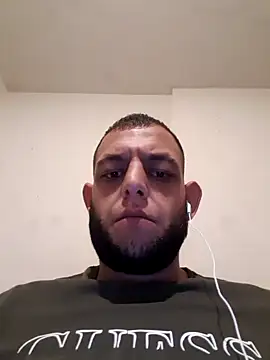 Snapshot of milenski74 chatting on October 2025 11:28:02 PM milenski74 online show from October 2025 11:28:02 PM