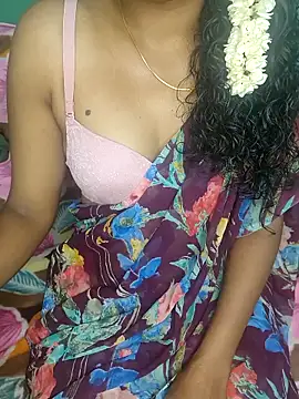 Snapshot of Tamilpallavi chatting on October 2025 04:05:02 PM Tamilpallavi online show from October 2025 04:05:02 PM