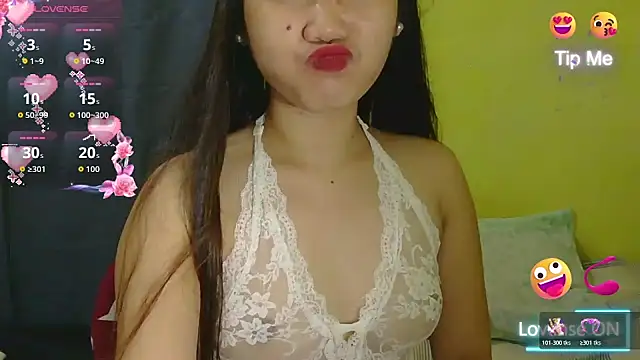 Snapshot of HornyAsian4uxx chatting on April 2026 02:09:02 PM HornyAsian4uxx online show from April 2026 02:09:02 PM