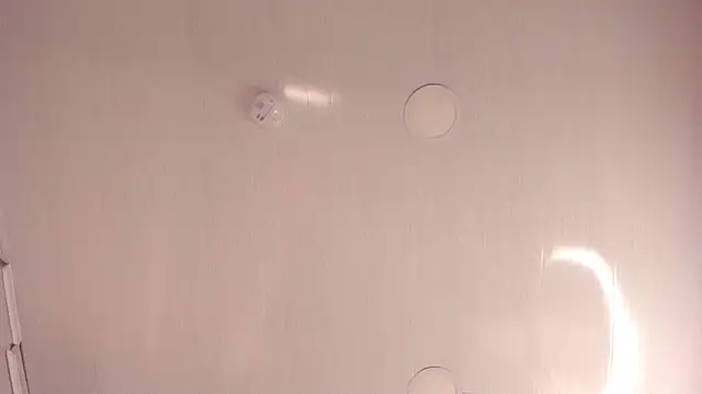 mia kisses2 online show from March 2026 08:19:01 AM