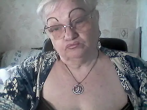 Snapshot of NatalieNorth chatting on May 2026 12:59:01 PM NatalieNorth online show from May 2026 12:59:01 PM