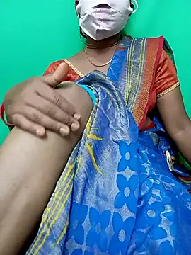 Snapshot of Cute_Renuka chatting on October 2025 04:47:02 PM Cute Renuka online show from October 2025 04:47:02 PM