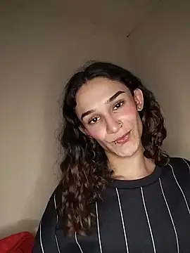 Twink fem-boy online show from July 2026 07:39:01 PM