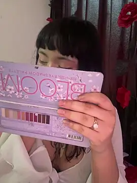 Kitty yukimura online show from September 2025 09:31:01 PM