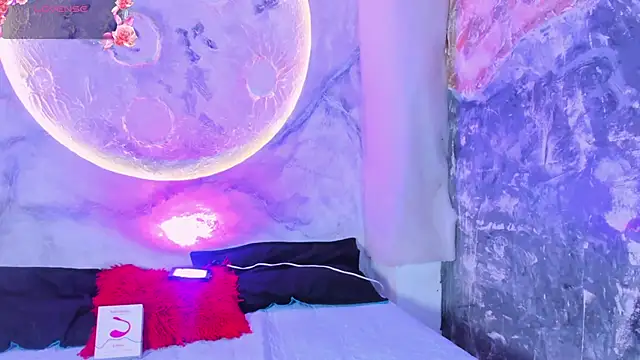 Snapshot of katierouge_ chatting on October 2025 03:36:01 AM katierouge online show from October 2025 03:36:01 AM