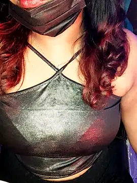 darling devil online show from December 2025 02:58:02 PM