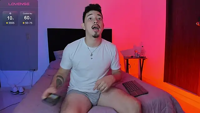 Snapshot of lex__miller chatting on February 2026 04:33:02 AM lex miller online show from February 2026 04:33:02 AM