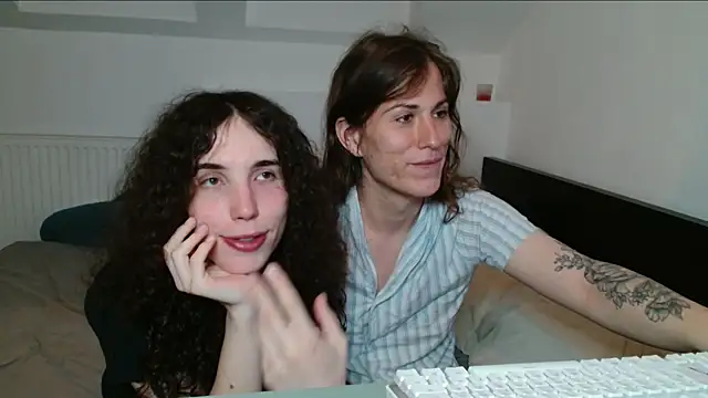 Snapshot of tsbubbles760 chatting on September 2025 10:11:01 PM tsbubbles760 online show from September 2025 10:11:01 PM