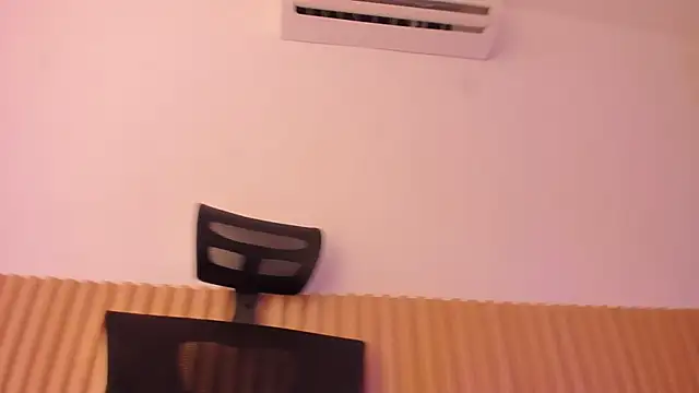 OliviaSweett online show from September 2025 07:16:01 PM