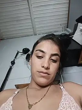 Bigtiti01 online show from May 2026 06:27:01 PM