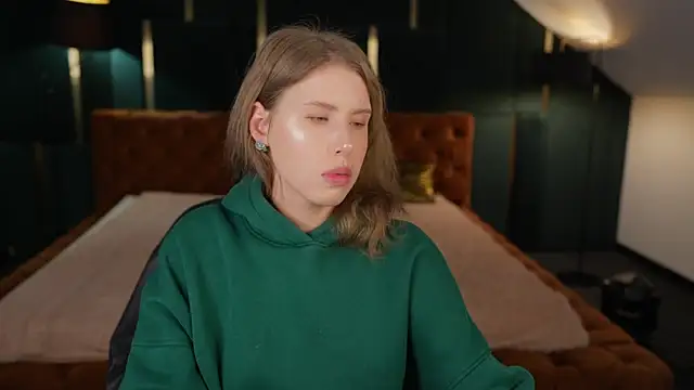 Snapshot of BadAfina chatting on October 2025 10:24:01 AM BadAfina online show from October 2025 10:24:01 AM