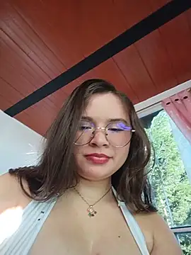 Isa Acosta online show from May 2026 12:11:02 PM